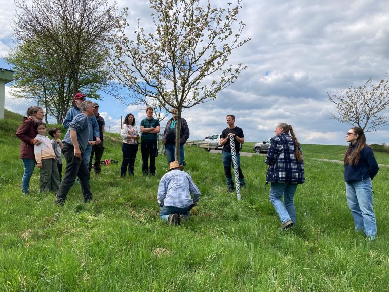 Obstbaumschnittkurs in Helmeroth war ein voller Erfolg